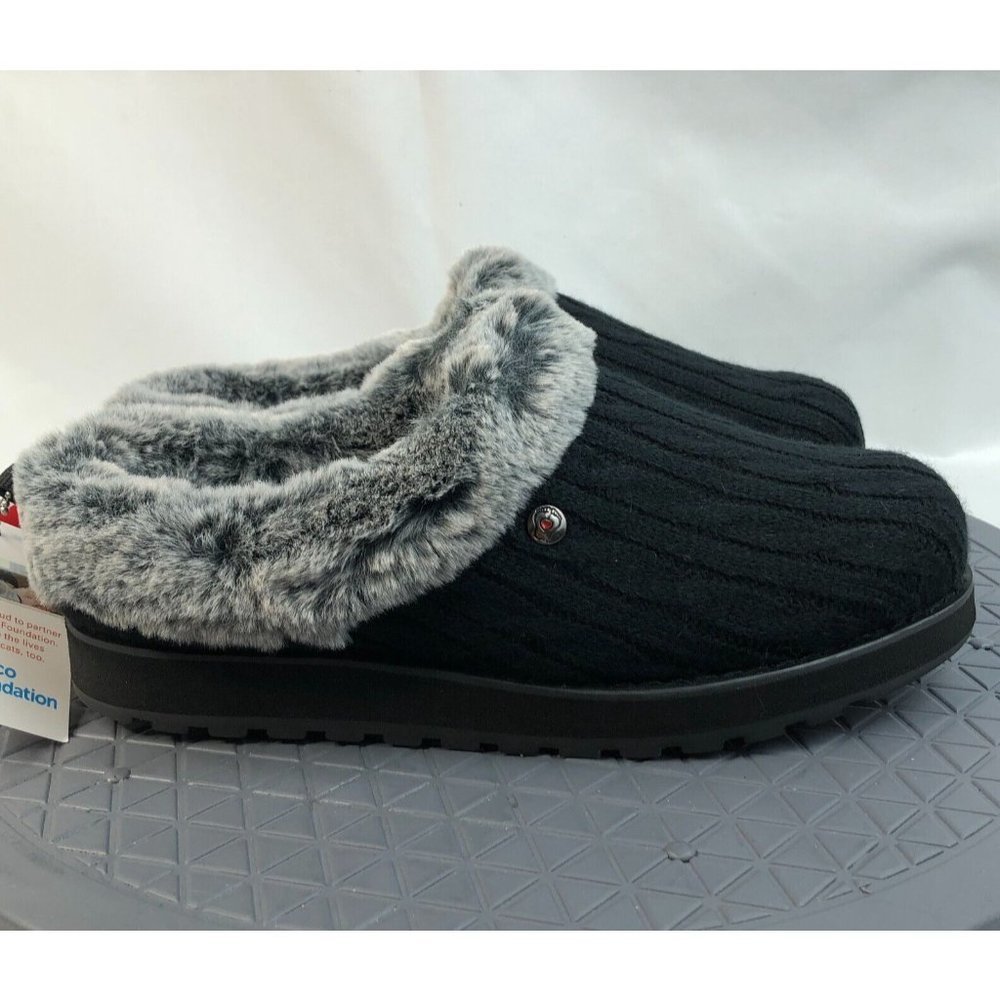 Skechers Slippers Womens 7.5 Wide Black Sweater Knit Faux Fur Memory Foam